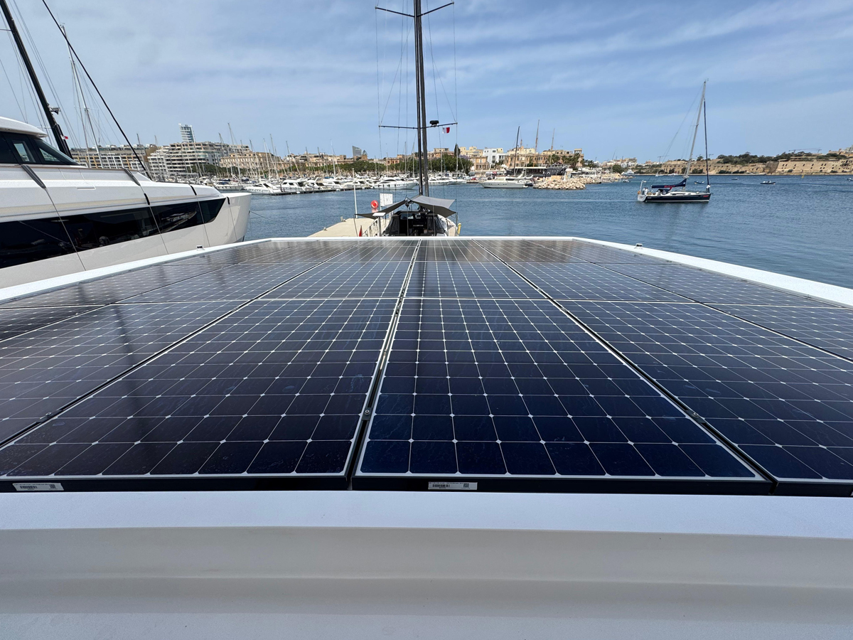 Solar panels on the roof of the electric yacht equipped with epic power bidirectional dc to dc converters