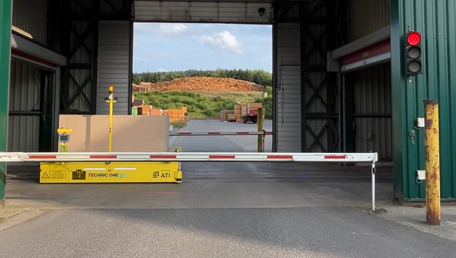 AGV Ati eiffage with bidirectional dc/dc converter